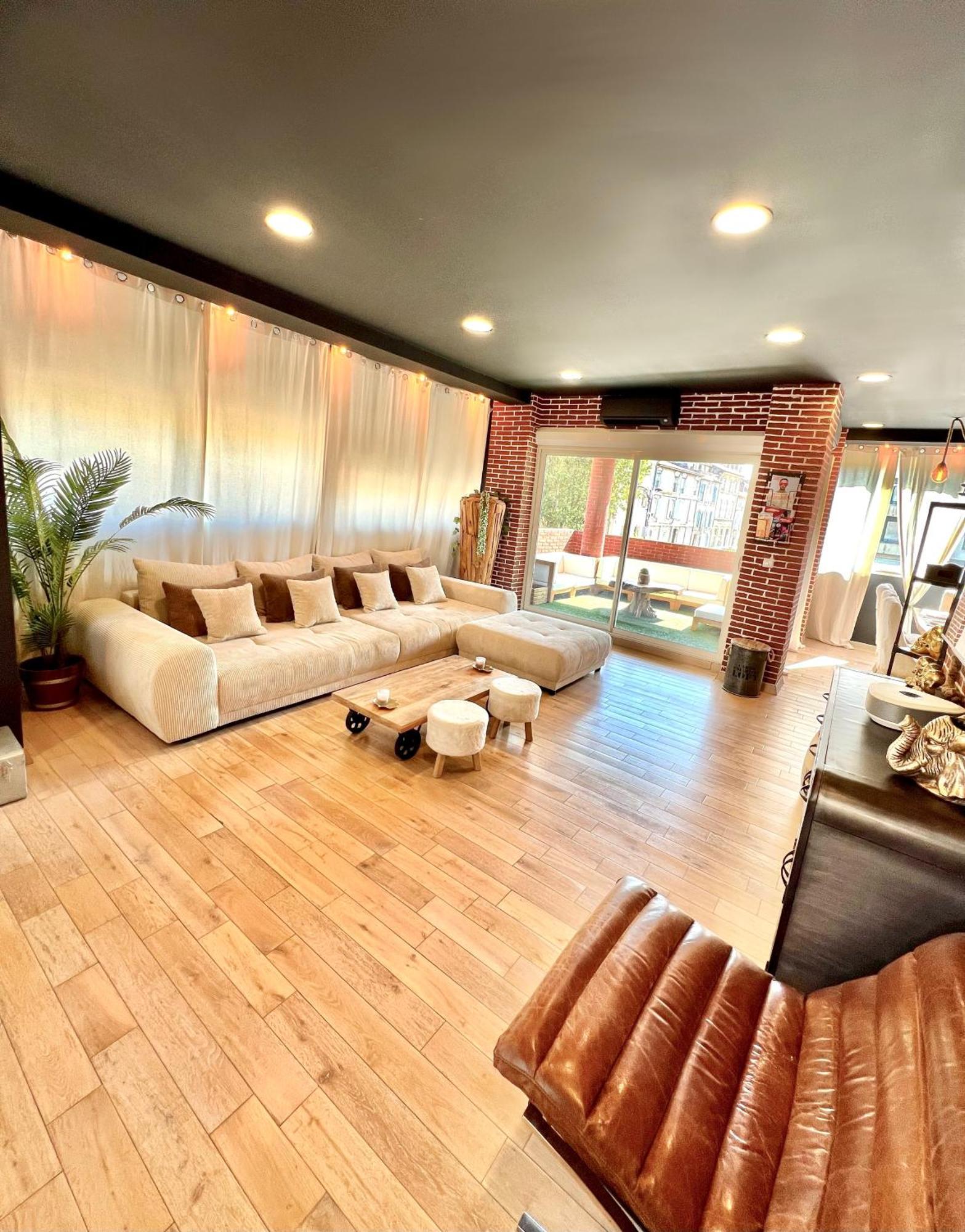 شقة Magnifique Loft Atypique تاراسكون المظهر الخارجي الصورة